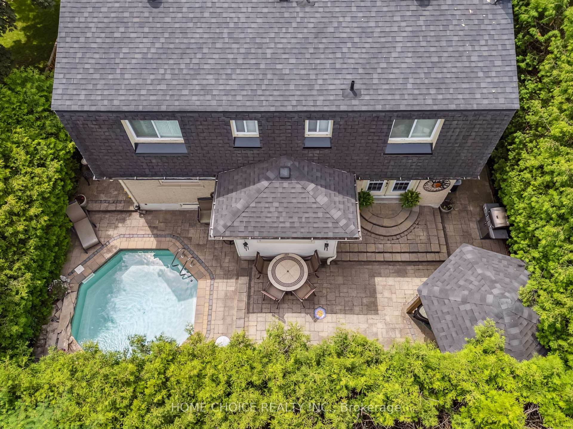 Photo 5 of 1206 Northgate Crescent, Oshawa, Centennial — HOMEH