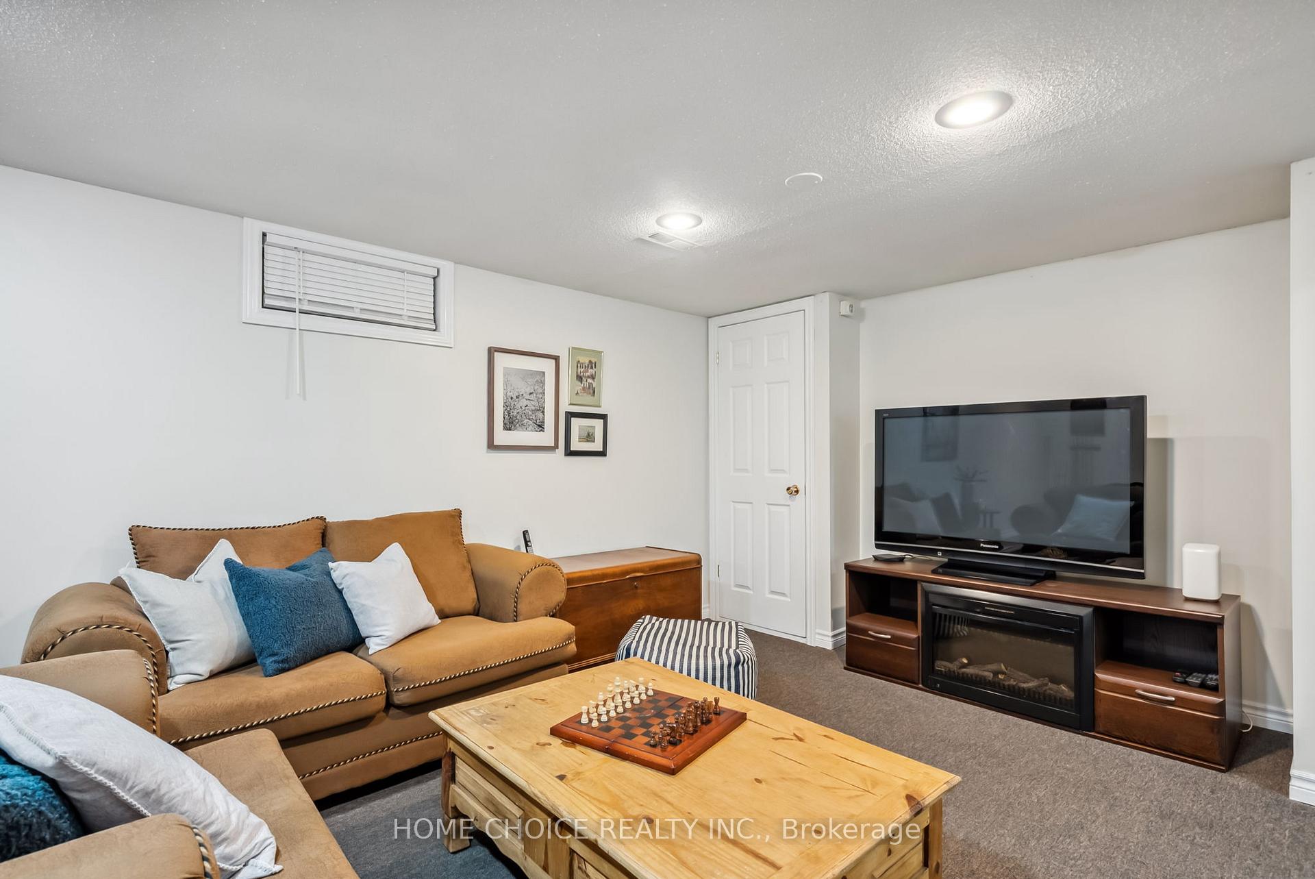 Photo 40 of 1206 Northgate Crescent, Oshawa, Centennial — HOMEH
