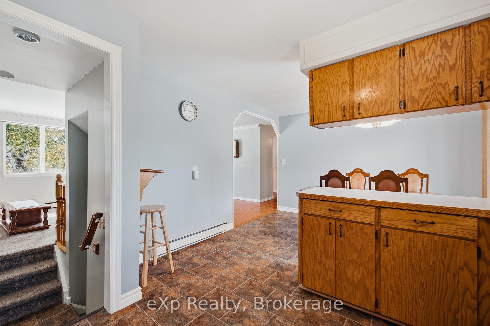 Photo 10 of 8 Grey Street, Southgate — HOMEH