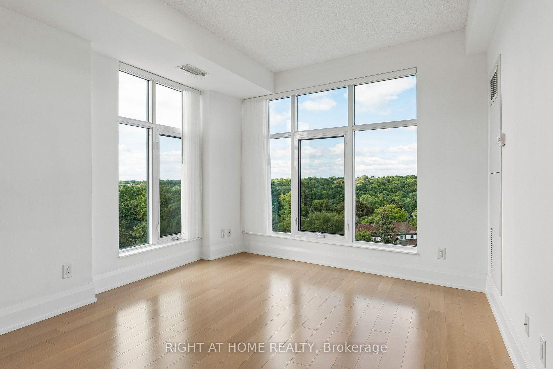 Photo 3 of Unit 717, 2 Old Mill Drive, Toronto, High Park-Swansea — HOMEH