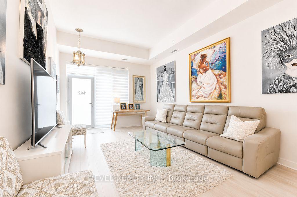 Photo 10 of Unit 142, 331 Broward Way, Innisfil, Rural Innisfil — HOMEH