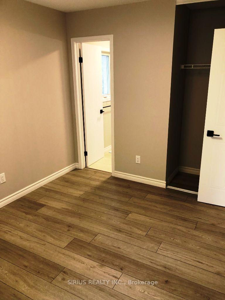 Photo 4 of Unit 54, 601 Grenfell Drive, London, North C — HOMEH