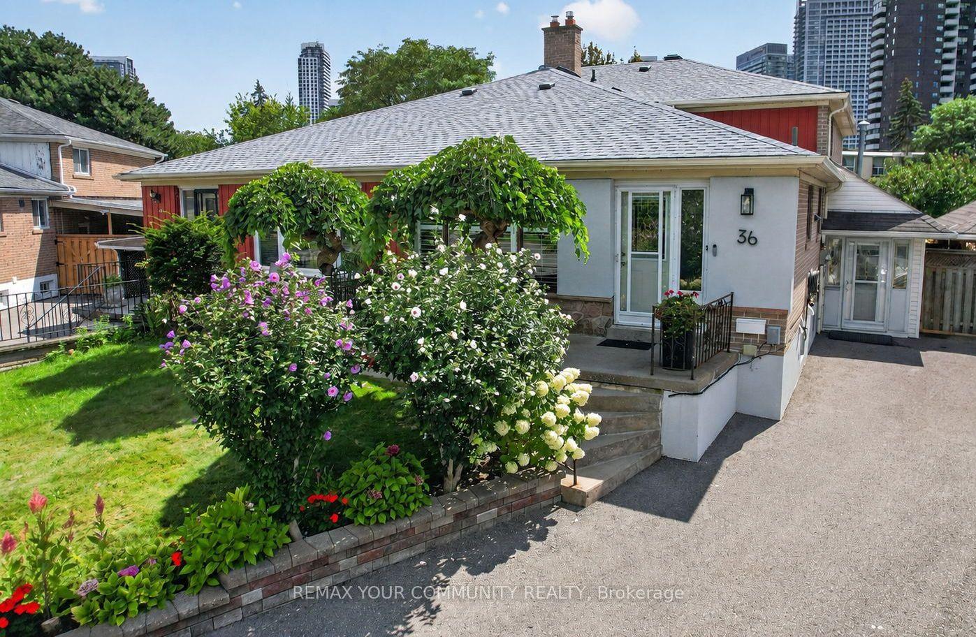 Photo 1 of 36 Crossbow Crescent, North York, Pleasant View — HOMEH