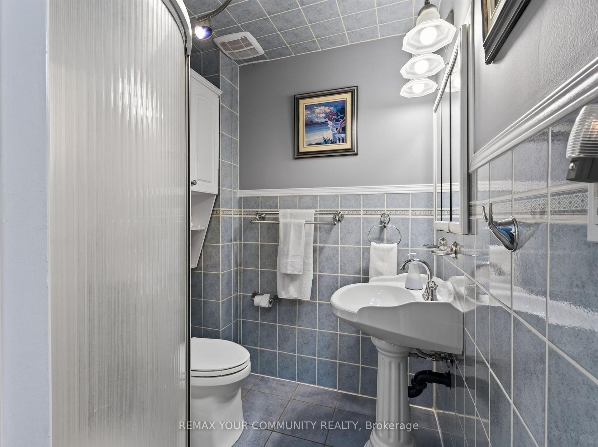 Photo 41 of 36 Crossbow Crescent, North York, Pleasant View — HOMEH