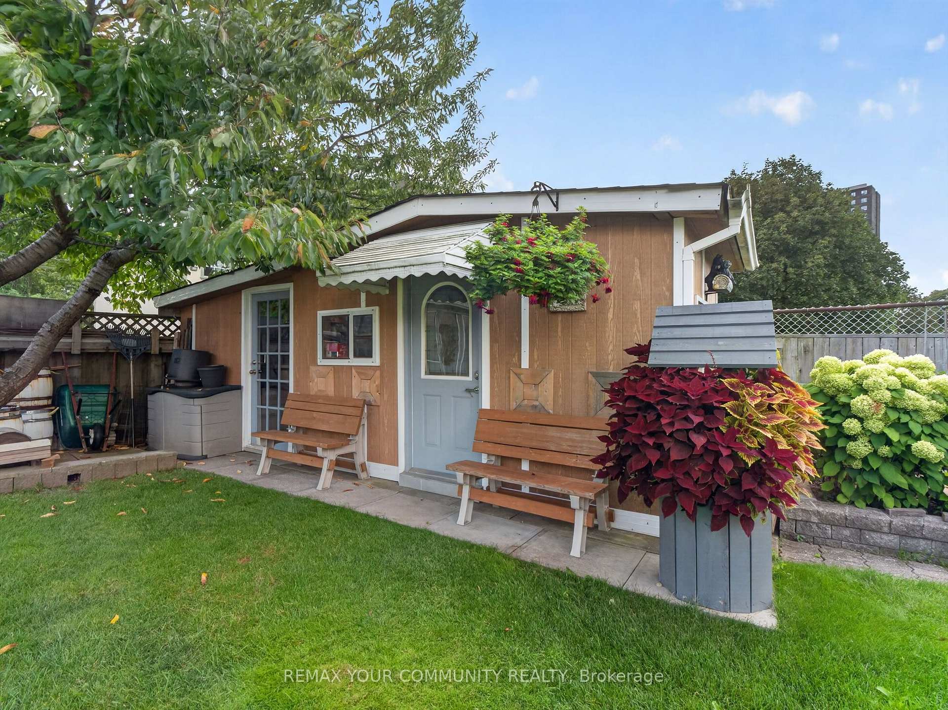 Photo 74 of 36 Crossbow Crescent, North York, Pleasant View — HOMEH
