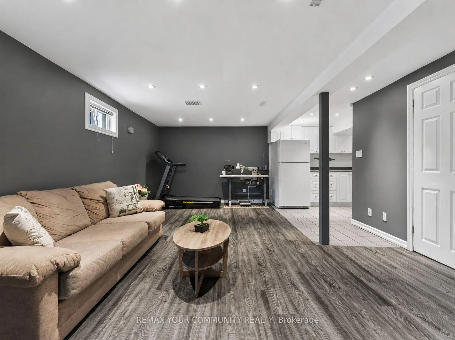 Photo 47 of 36 Crossbow Crescent, North York, Pleasant View — HOMEH