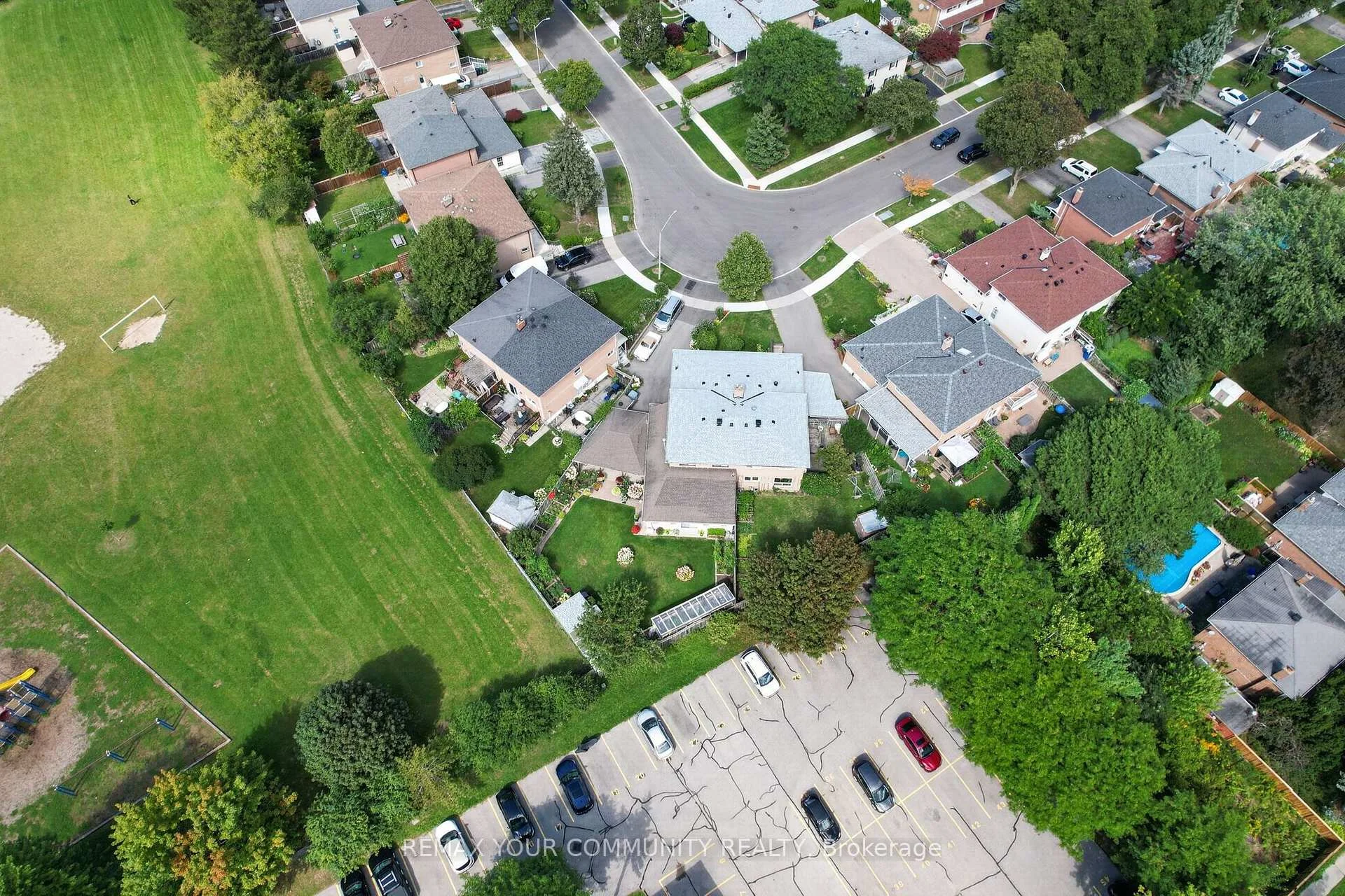 Photo 77 of 36 Crossbow Crescent, North York, Pleasant View — HOMEH