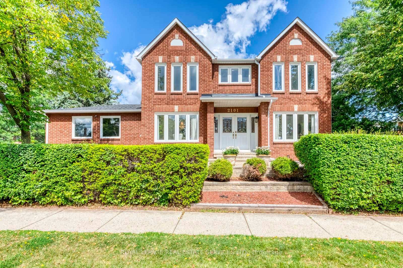 Photo of 2101 Galena Crescent