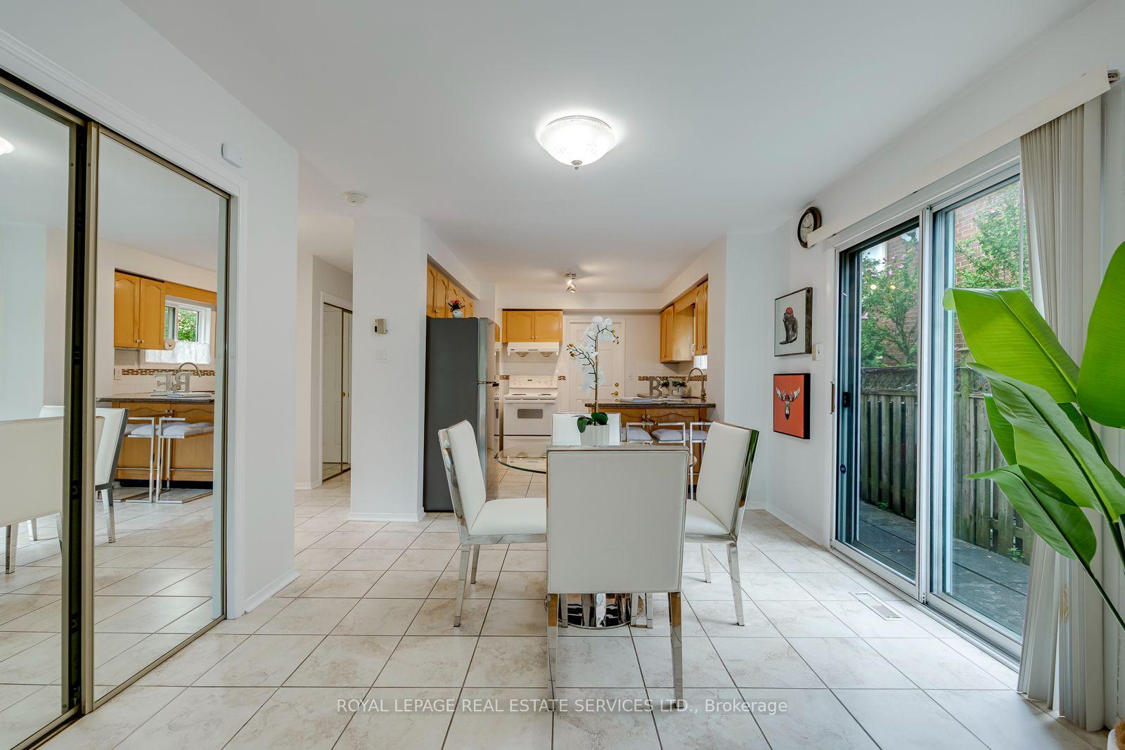 Photo 22 of 2101 Galena Crescent, Oakville, Wedgewood Creek — HOMEH
