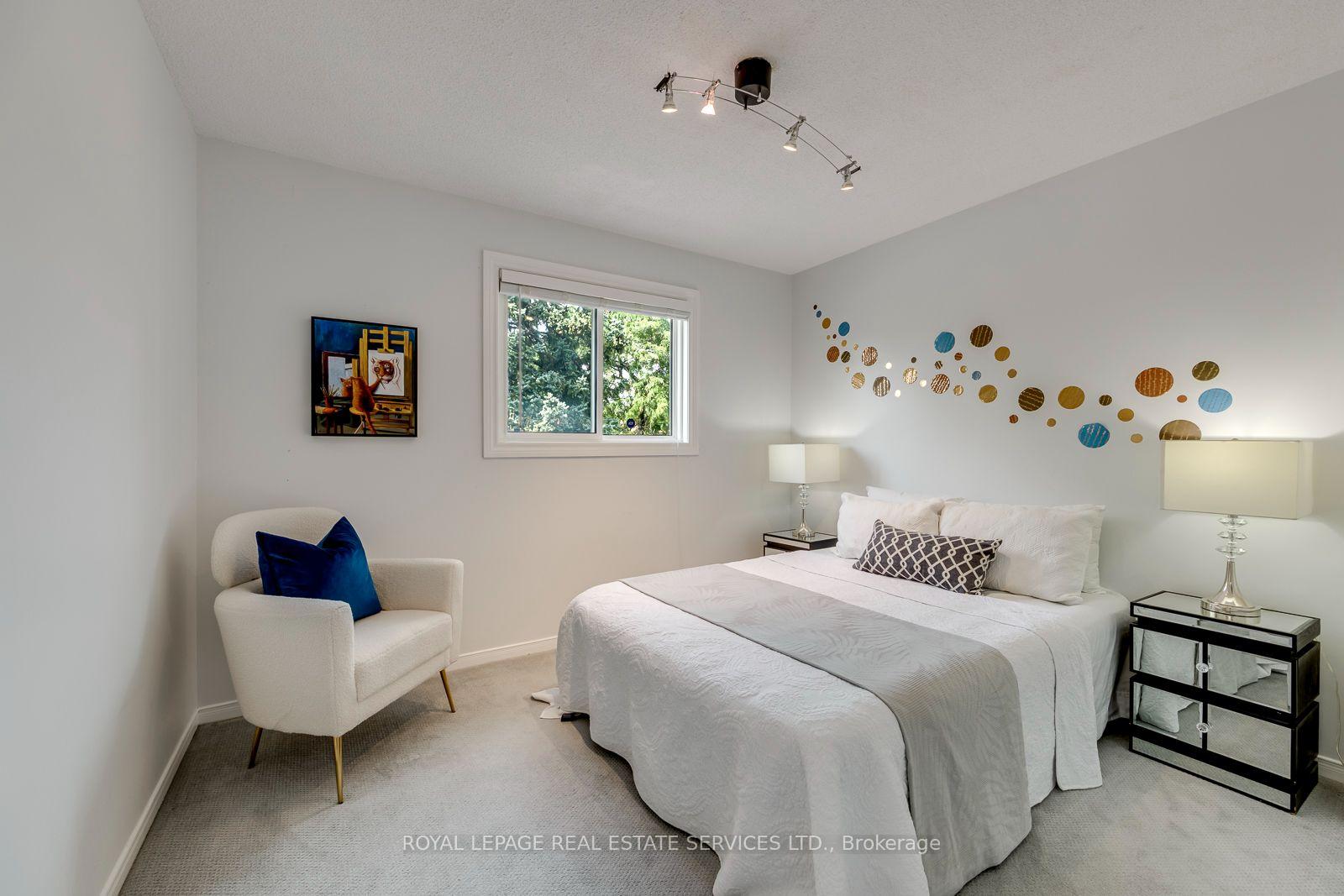 Photo 38 of 2101 Galena Crescent, Oakville, Wedgewood Creek — HOMEH