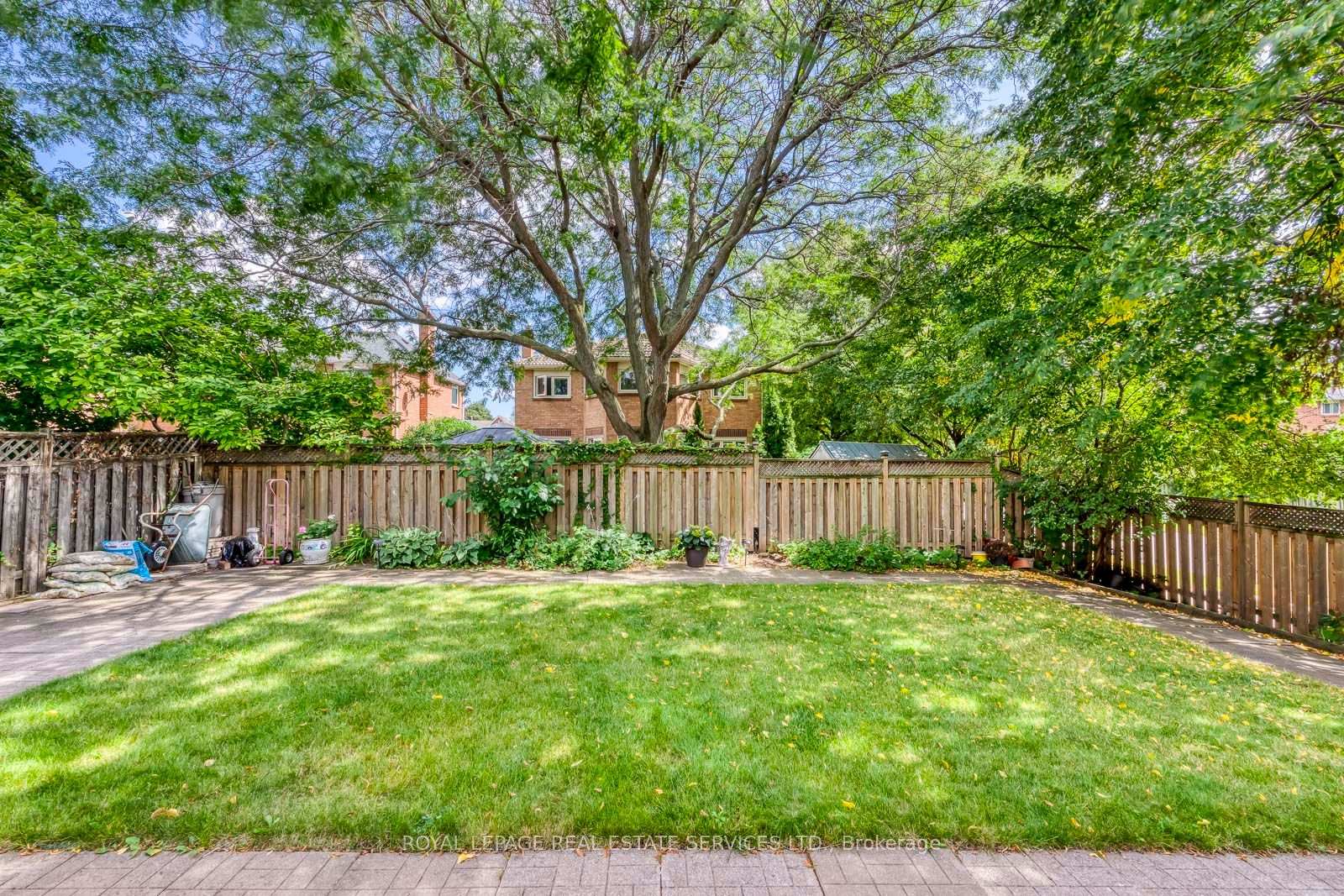Photo 45 of 2101 Galena Crescent, Oakville, Wedgewood Creek — HOMEH