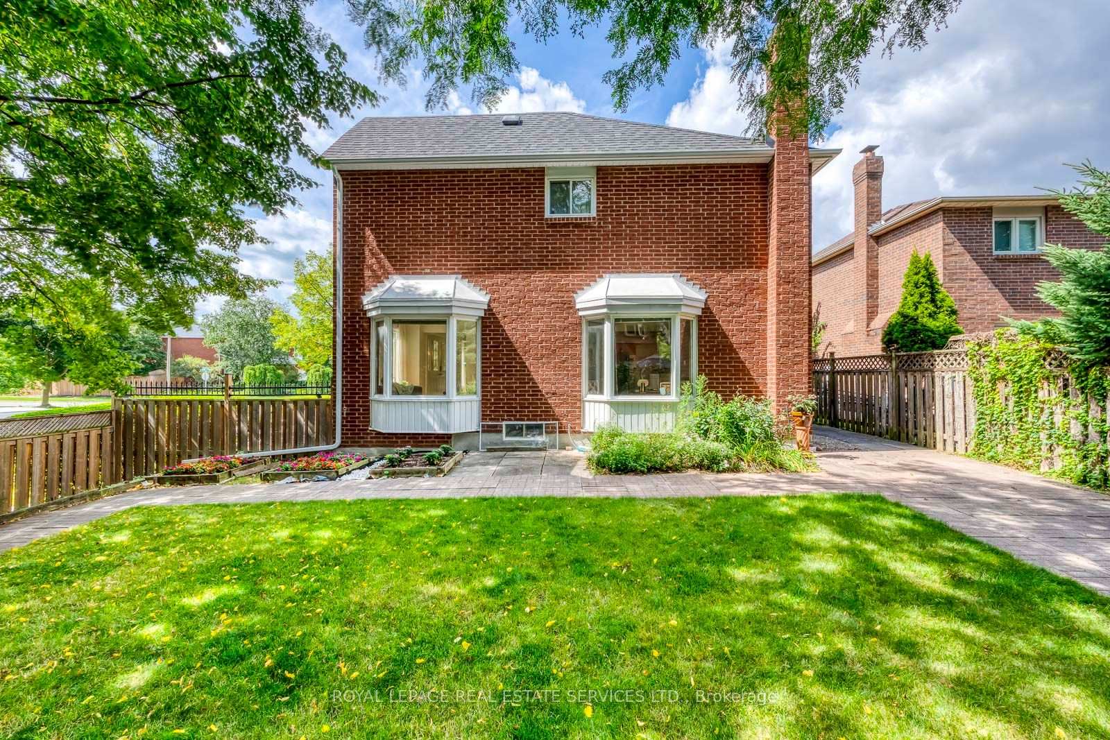 Photo 46 of 2101 Galena Crescent, Oakville, Wedgewood Creek — HOMEH