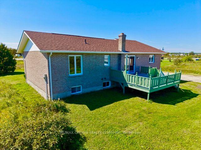 Photo 5 of 430 Highway 11, Mattice-Val Cote, Mattice — HOMEH