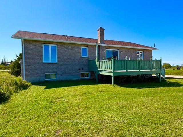 Photo 10 of 430 Highway 11, Mattice-Val Cote, Mattice — HOMEH