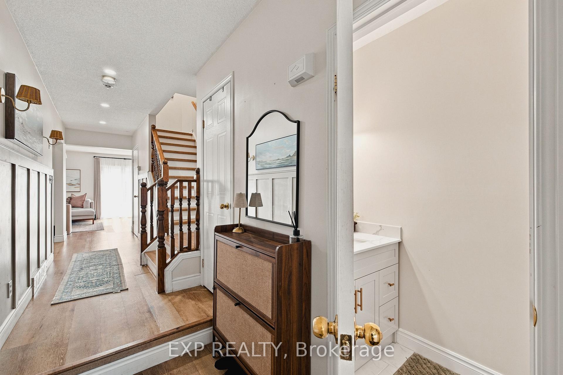 Photo 5 of 116 Henhoeffer Crescent, Kitchener, Larentian West — HOMEH
