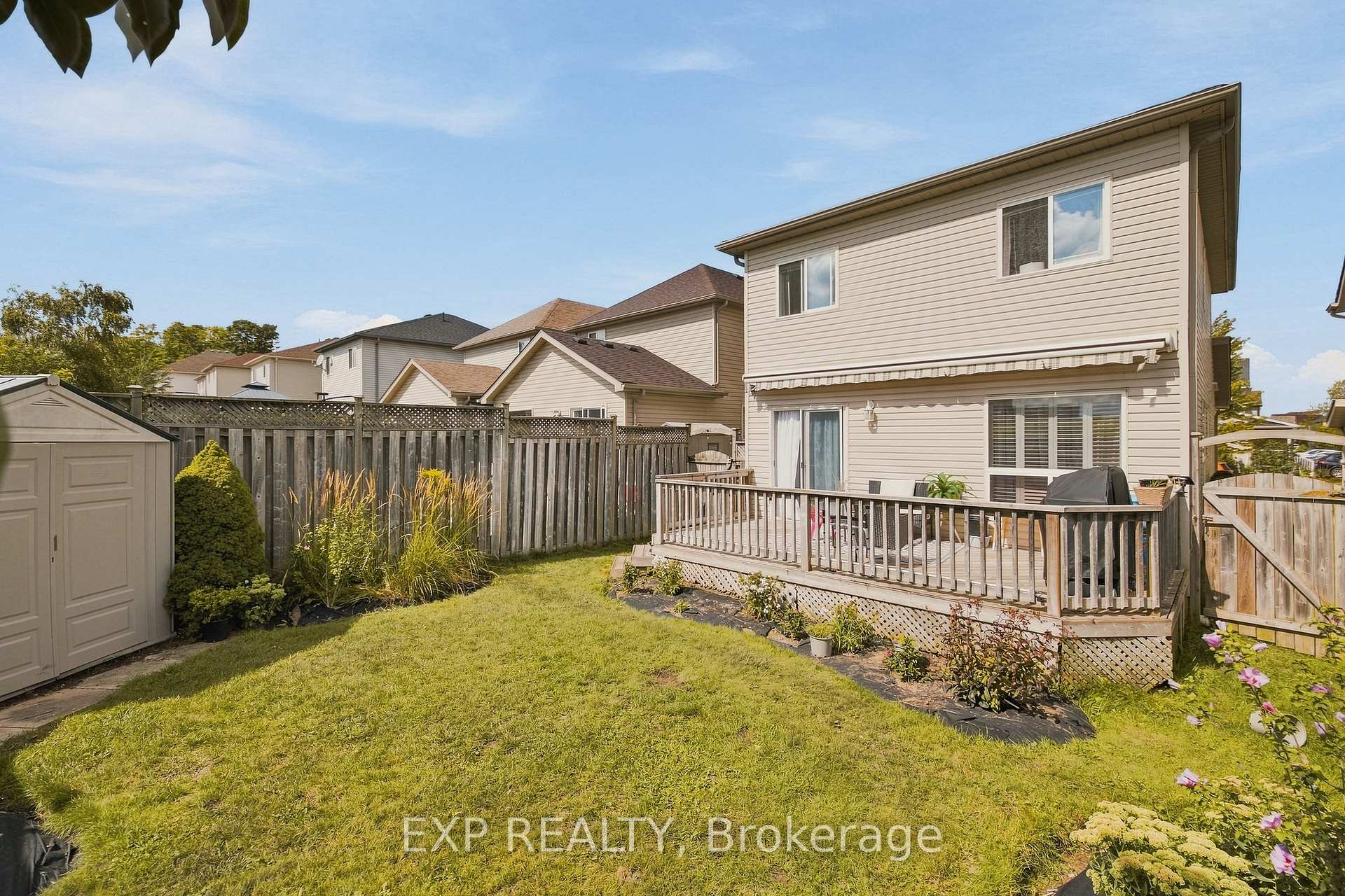 Photo 26 of 116 Henhoeffer Crescent, Kitchener, Larentian West — HOMEH