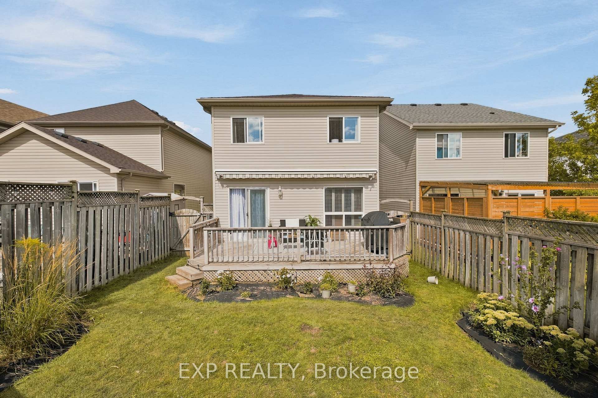 Photo 27 of 116 Henhoeffer Crescent, Kitchener, Larentian West — HOMEH