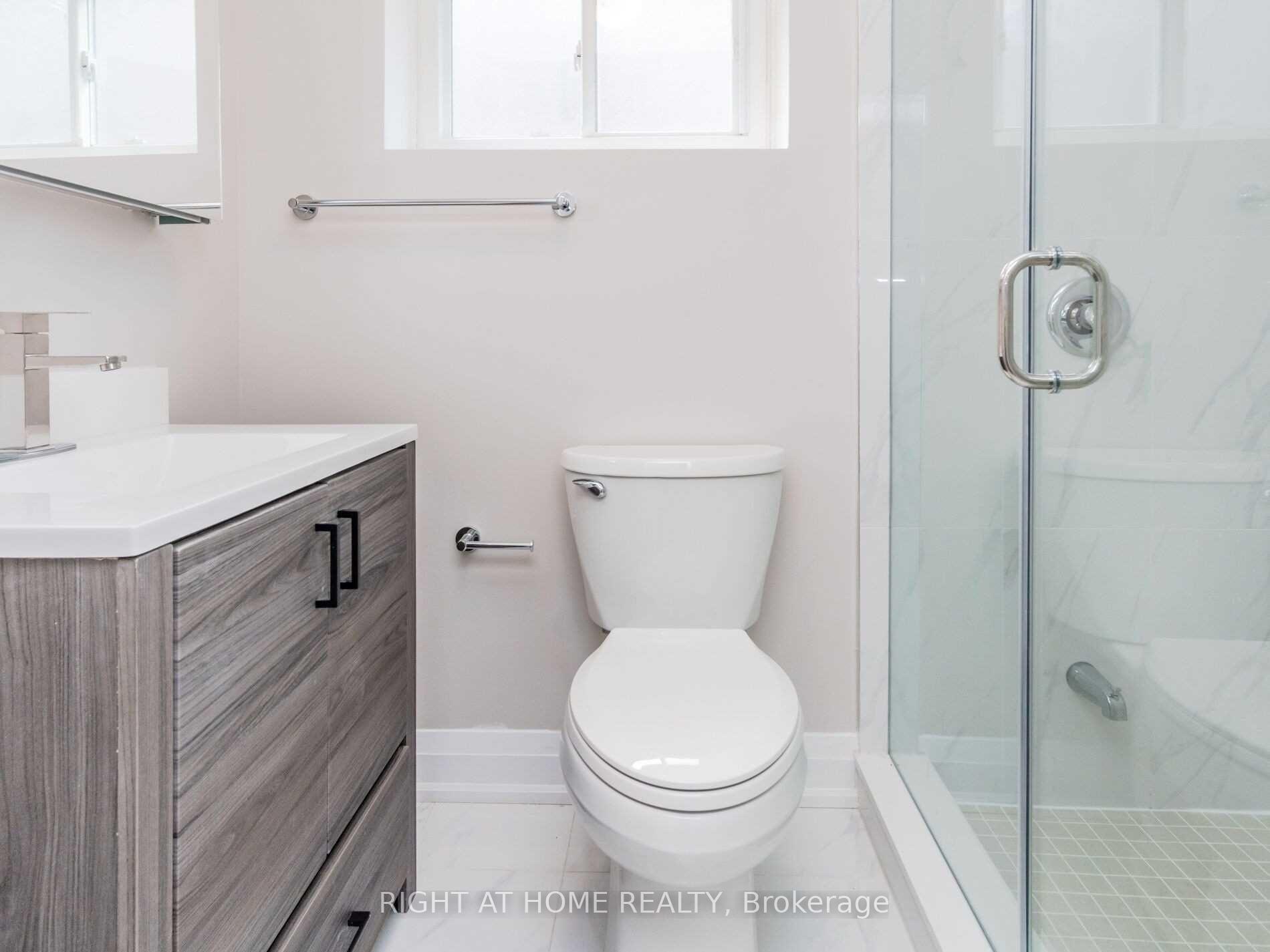 Photo 7 of Unit Basement, 87 Cordella Avenue, Toronto, Rockcliffe-Smythe — HOMEH