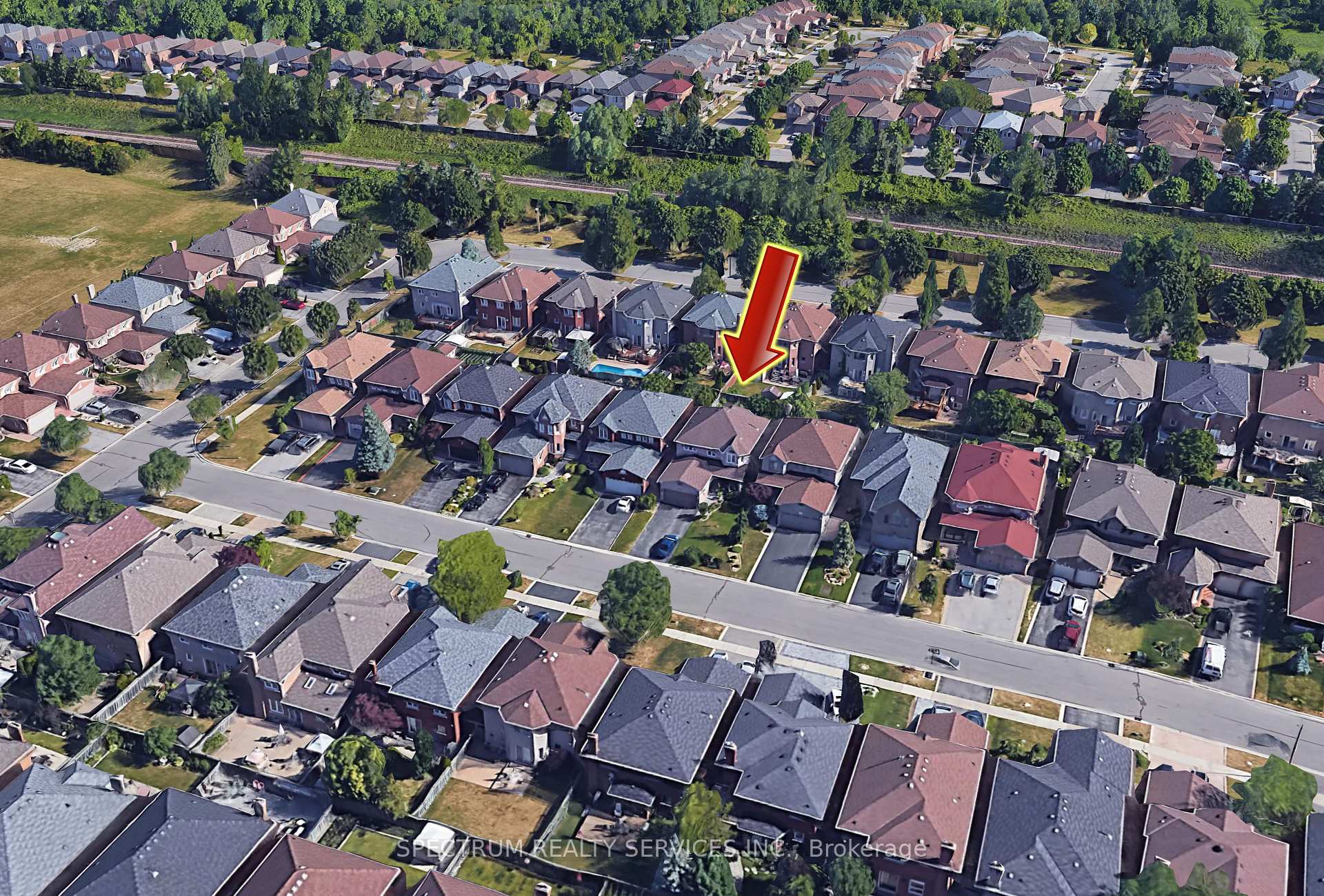 Photo 2 of Unit Bsmt, 22 Lanterna Crescent, Vaughan, Elder Mills — HOMEH