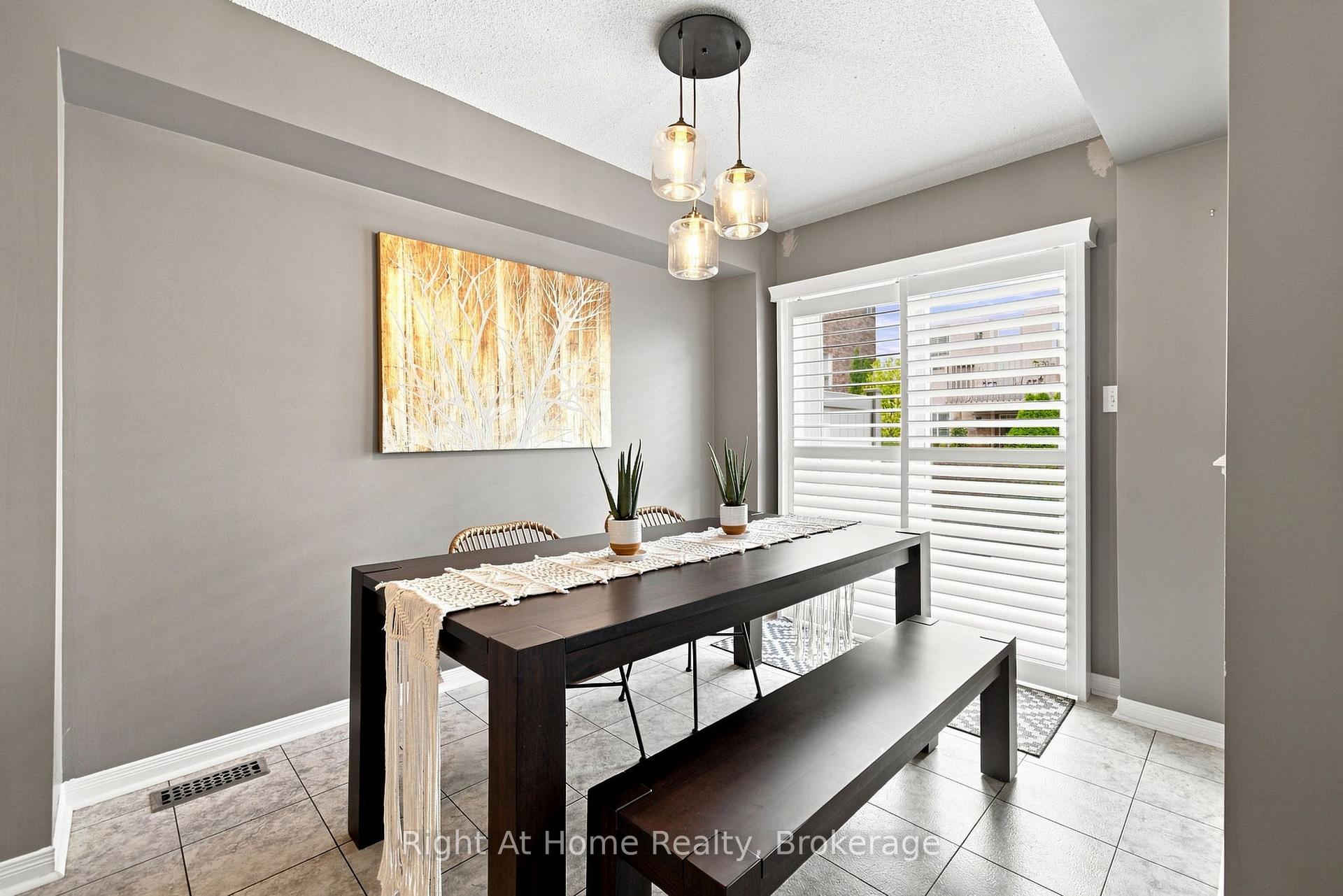 Photo 12 of Unit 46, 460 Woodmount Drive, Oshawa, Samac — HOMEH