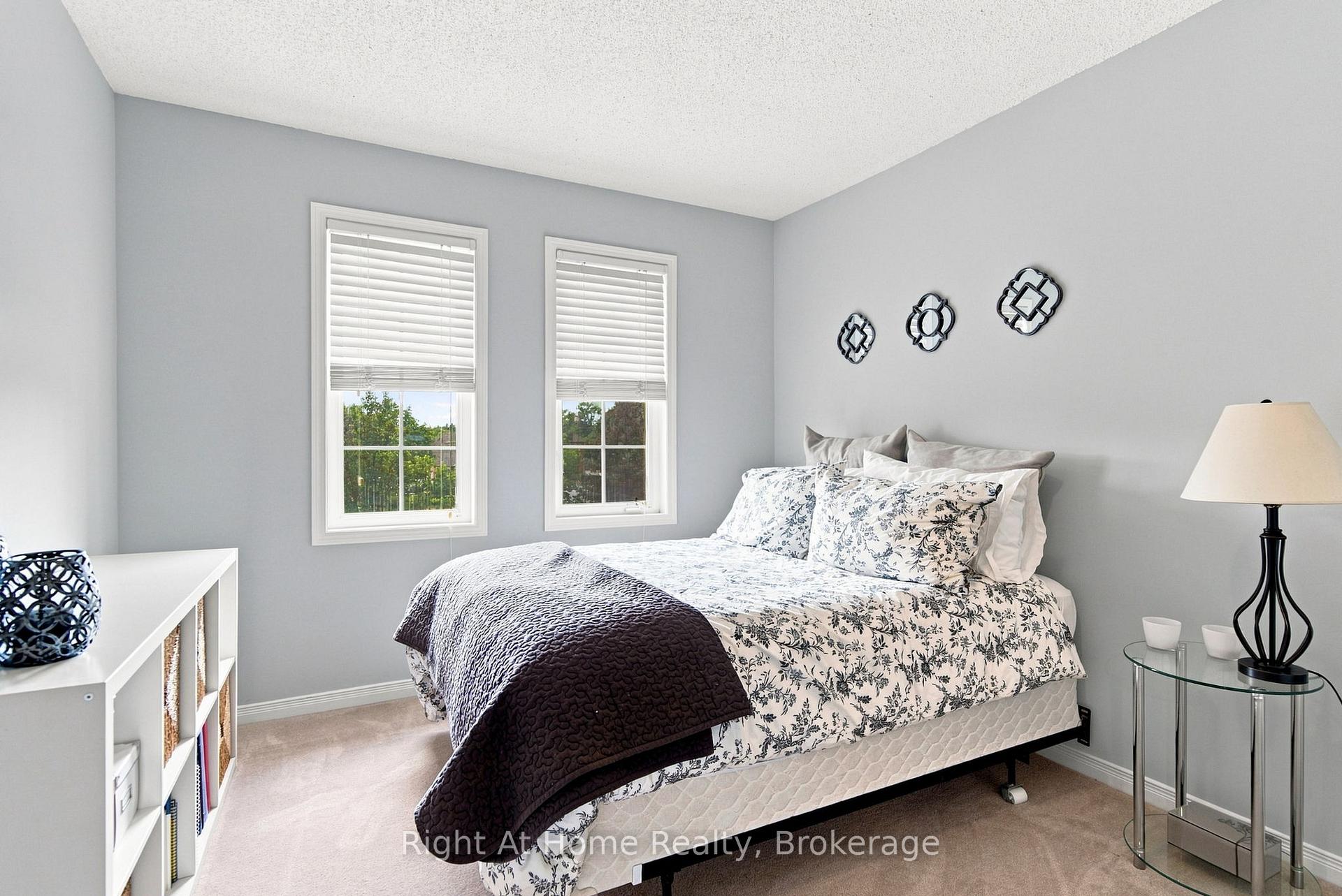 Photo 16 of Unit 46, 460 Woodmount Drive, Oshawa, Samac — HOMEH