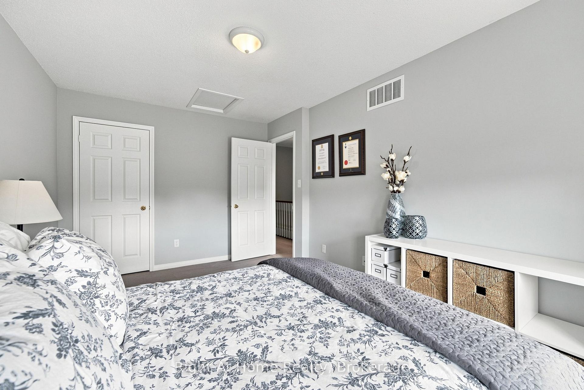 Photo 17 of Unit 46, 460 Woodmount Drive, Oshawa, Samac — HOMEH