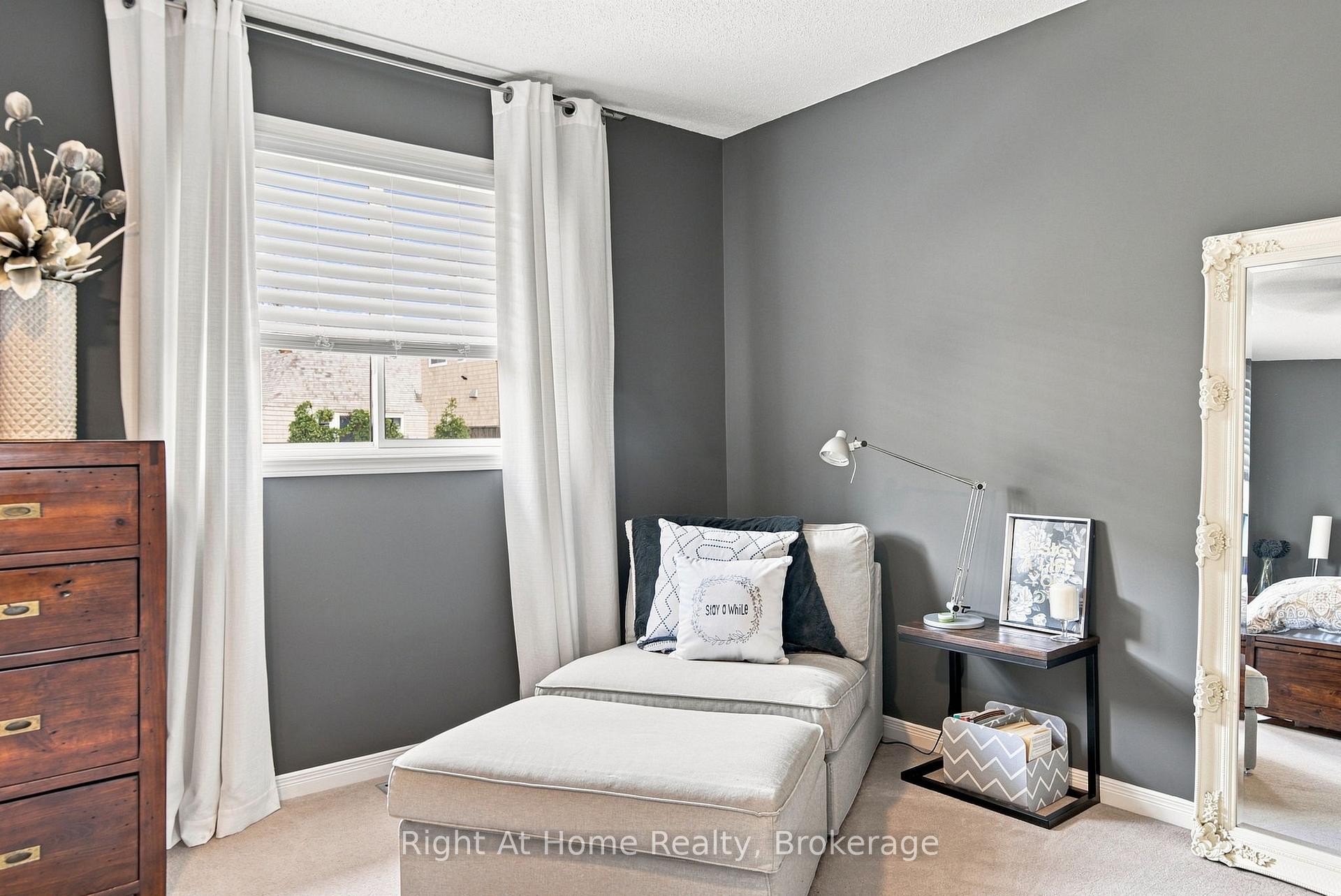 Photo 19 of Unit 46, 460 Woodmount Drive, Oshawa, Samac — HOMEH