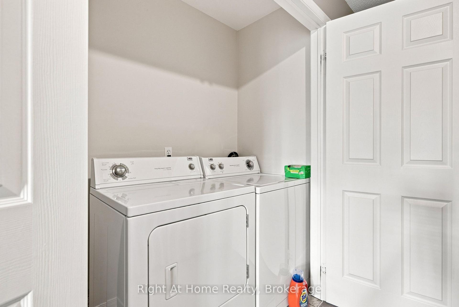 Photo 27 of Unit 46, 460 Woodmount Drive, Oshawa, Samac — HOMEH