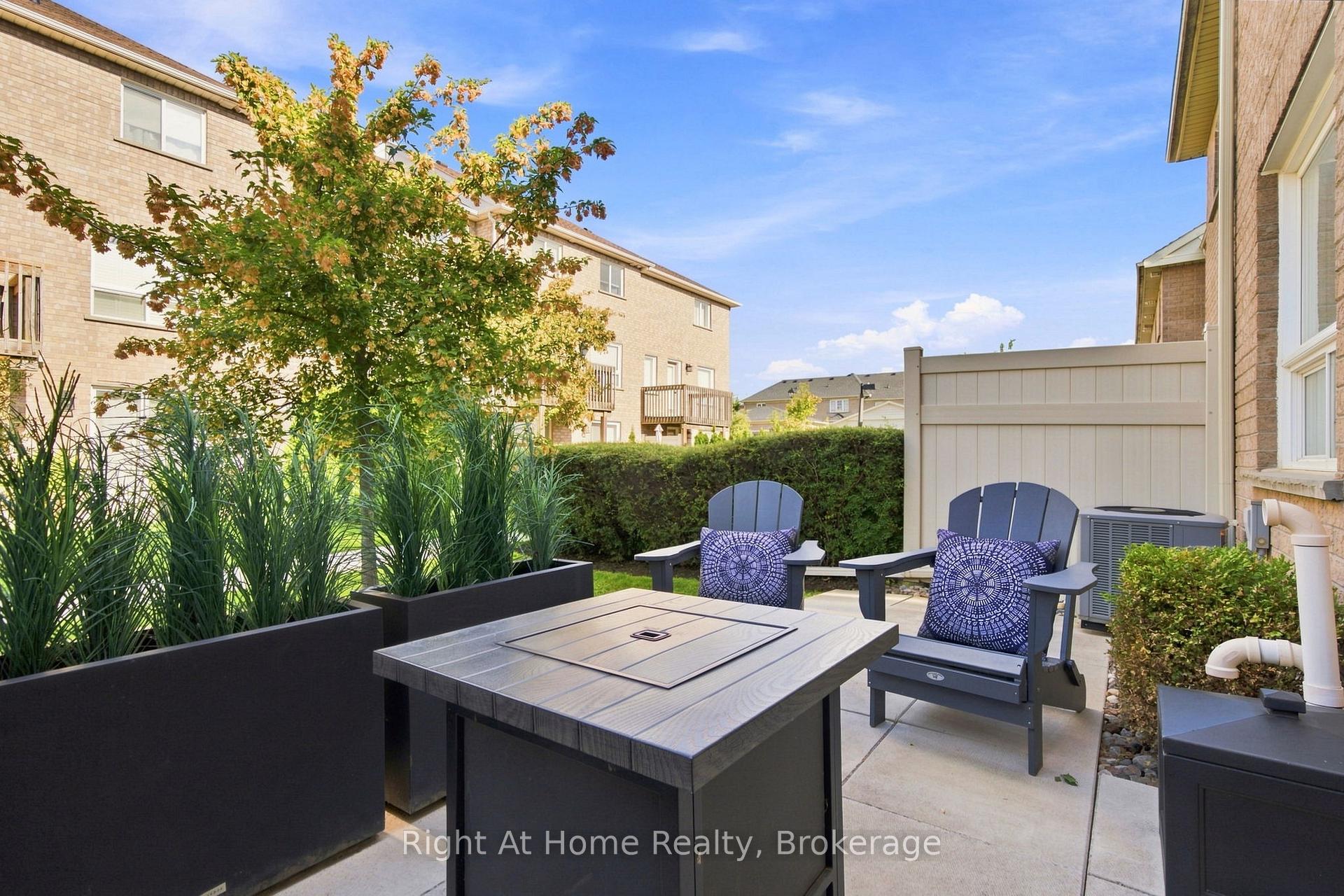 Photo 33 of Unit 46, 460 Woodmount Drive, Oshawa, Samac — HOMEH