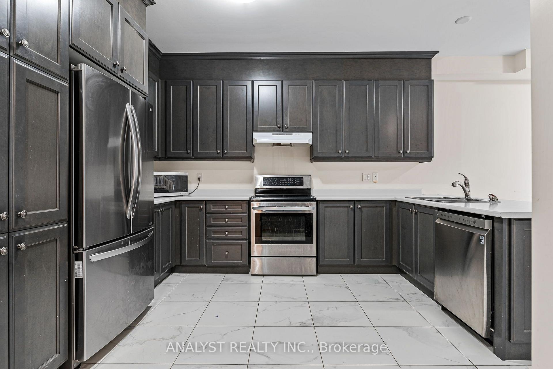 Photo 4 of 1461 Tomkins Road, Innisfil, Alcona — HOMEH