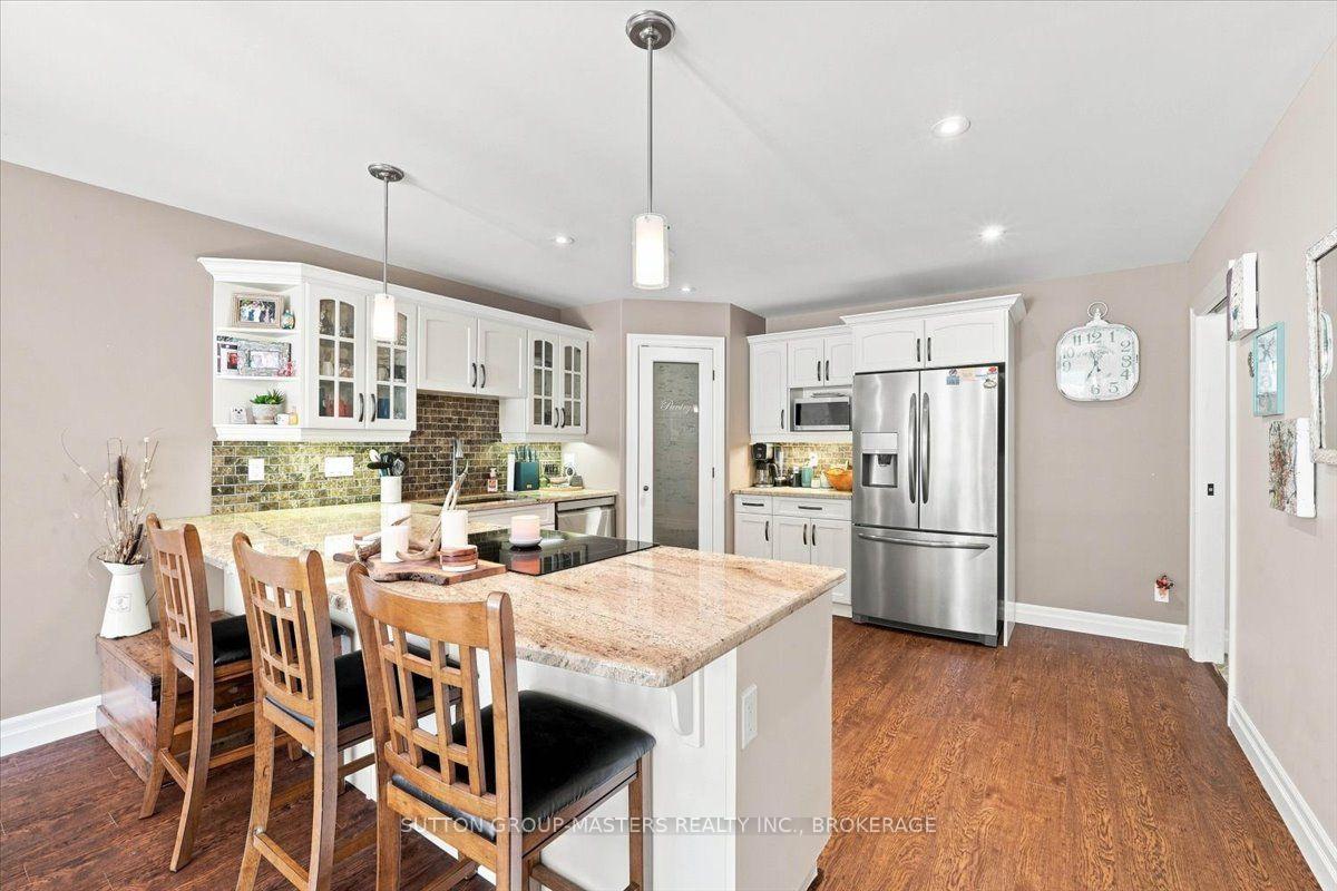 Photo 6 of 49 Aspen Drive, Quinte West, Murray Ward — HOMEH