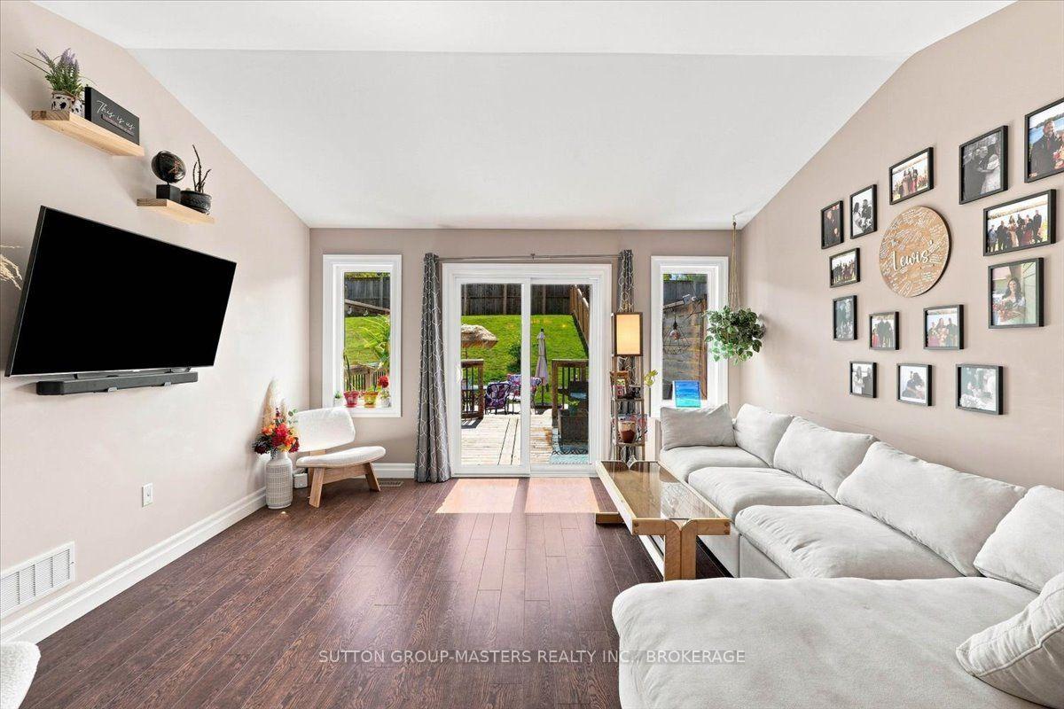 Photo 14 of 49 Aspen Drive, Quinte West, Murray Ward — HOMEH