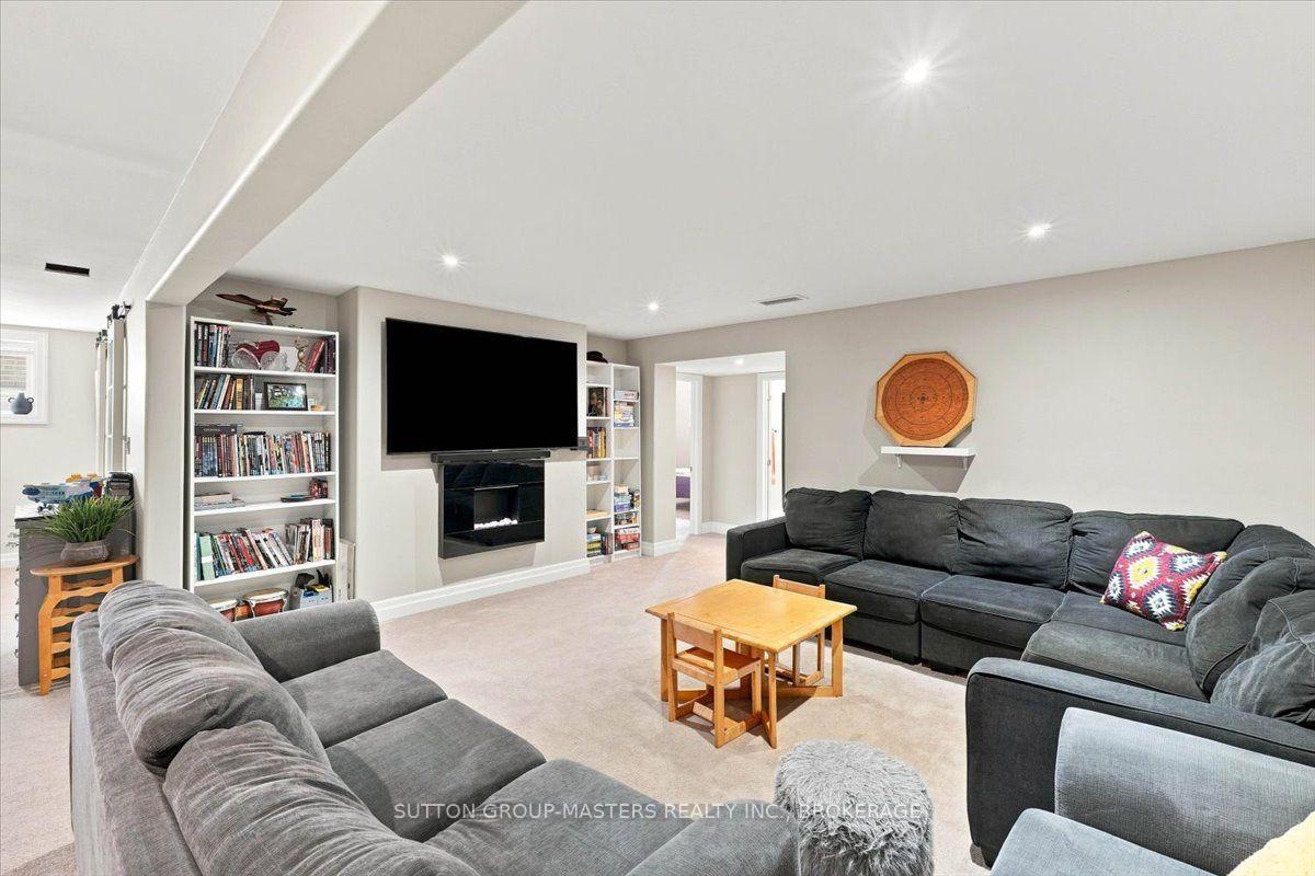 Photo 26 of 49 Aspen Drive, Quinte West, Murray Ward — HOMEH