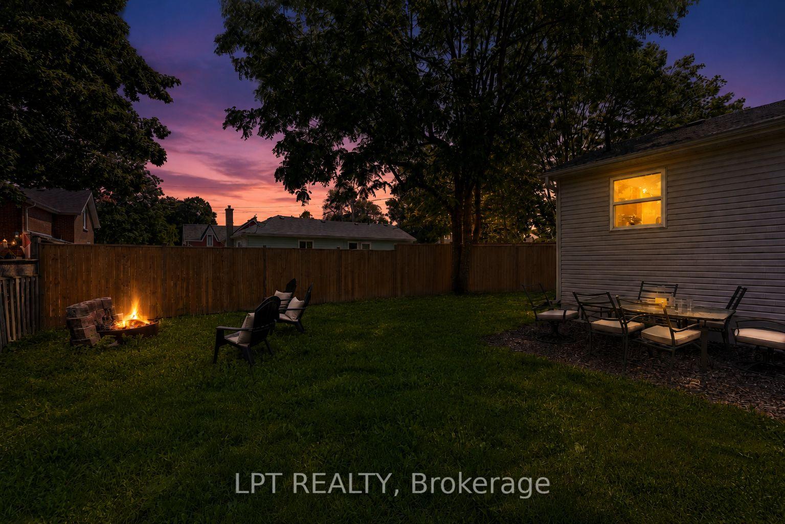 Photo 2 of 77 Munro St West Street W, Brock, Cannington — HOMEH