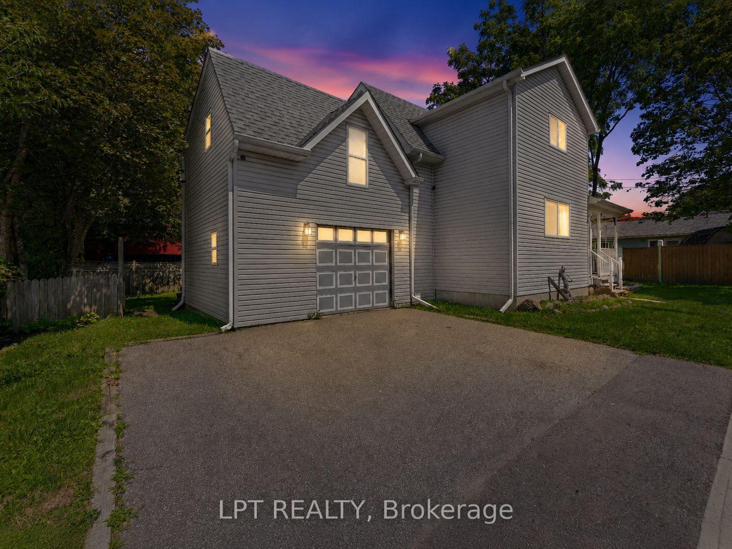 Photo 6 of 77 Munro St West Street W, Brock, Cannington — HOMEH