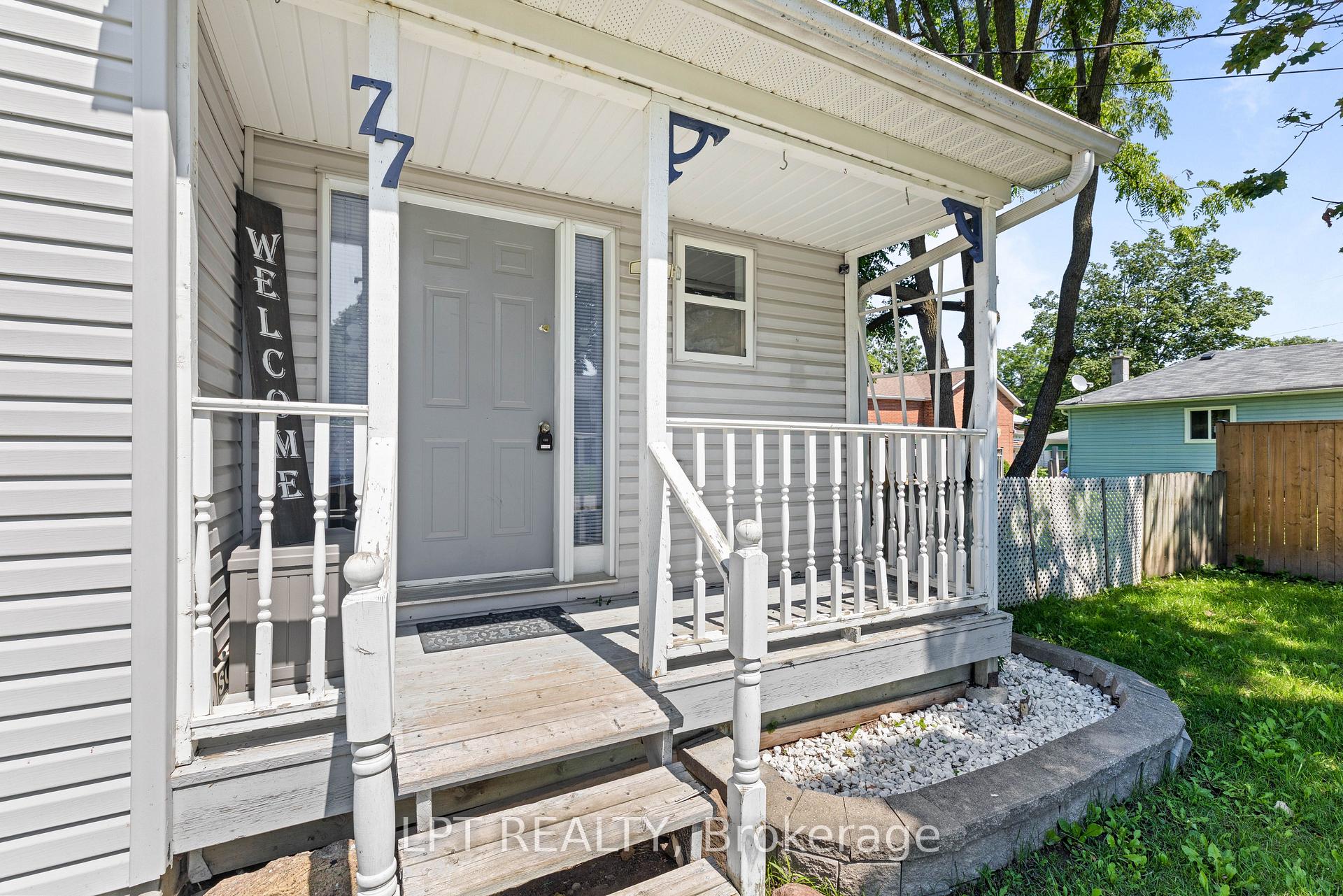 Photo 8 of 77 Munro St West Street W, Brock, Cannington — HOMEH