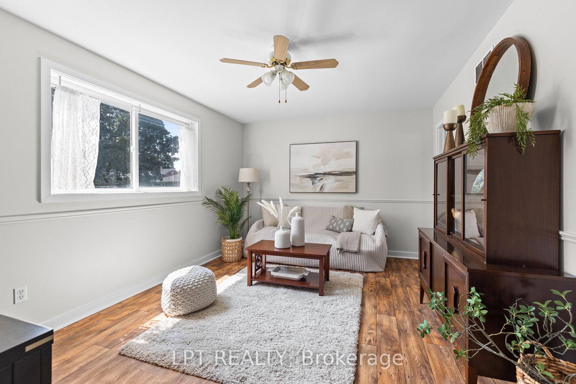 Photo 13 of 77 Munro St West Street W, Brock, Cannington — HOMEH