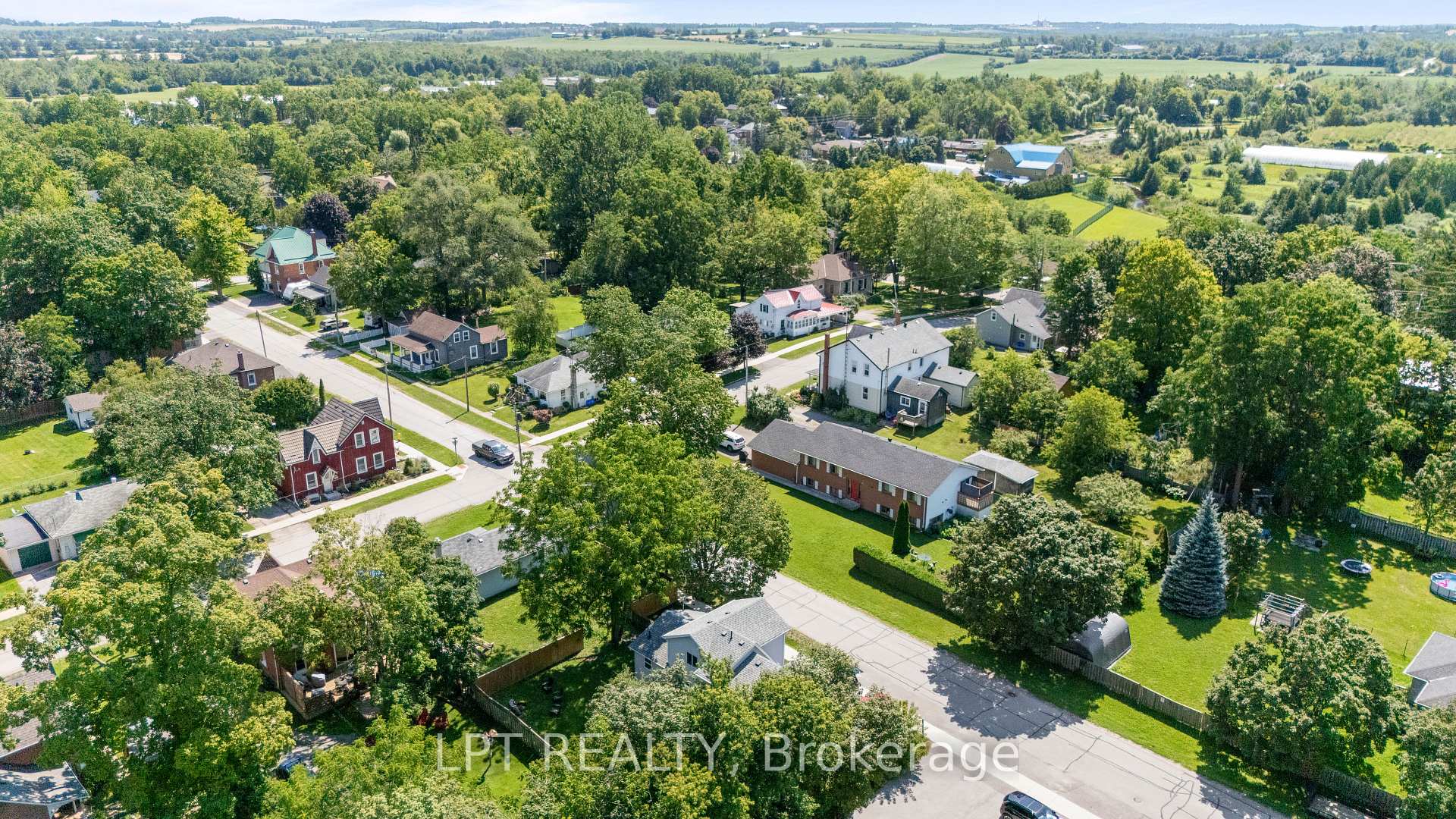 Photo 30 of 77 Munro St West Street W, Brock, Cannington — HOMEH