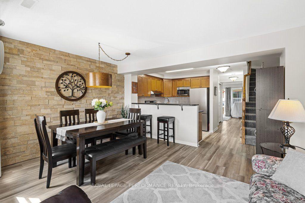 Photo 11 of 175 Windswept Private, Ottawa, Riverside South/Gloucester Glen — HOMEH