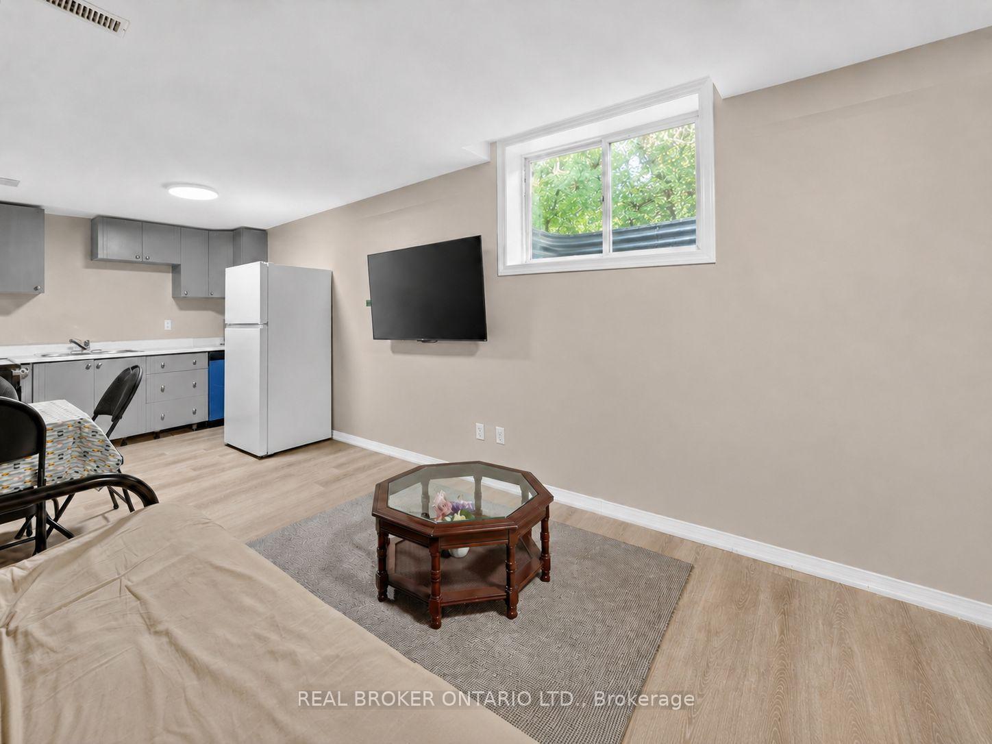 Photo 5 of Unit Basement, 1895 Applewood Avenue, Innisfil, Alcona — HOMEH