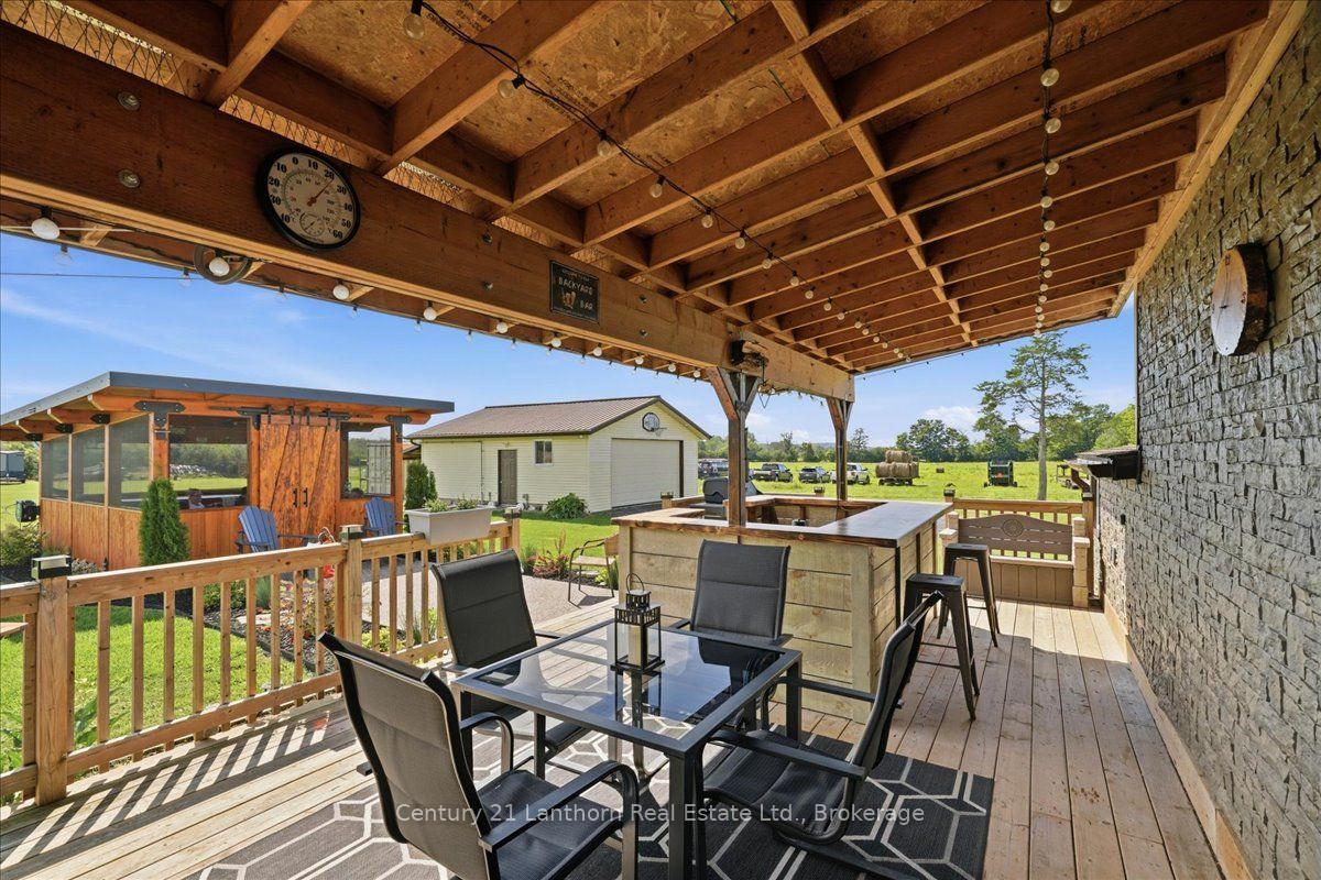 Photo 4 of 1039 Christian Road, Prince Edward County, Hillier Ward — HOMEH