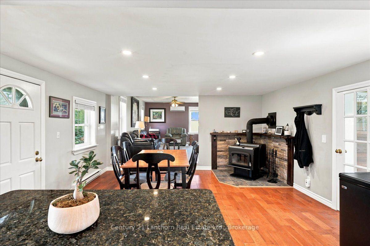 Photo 17 of 1039 Christian Road, Prince Edward County, Hillier Ward — HOMEH