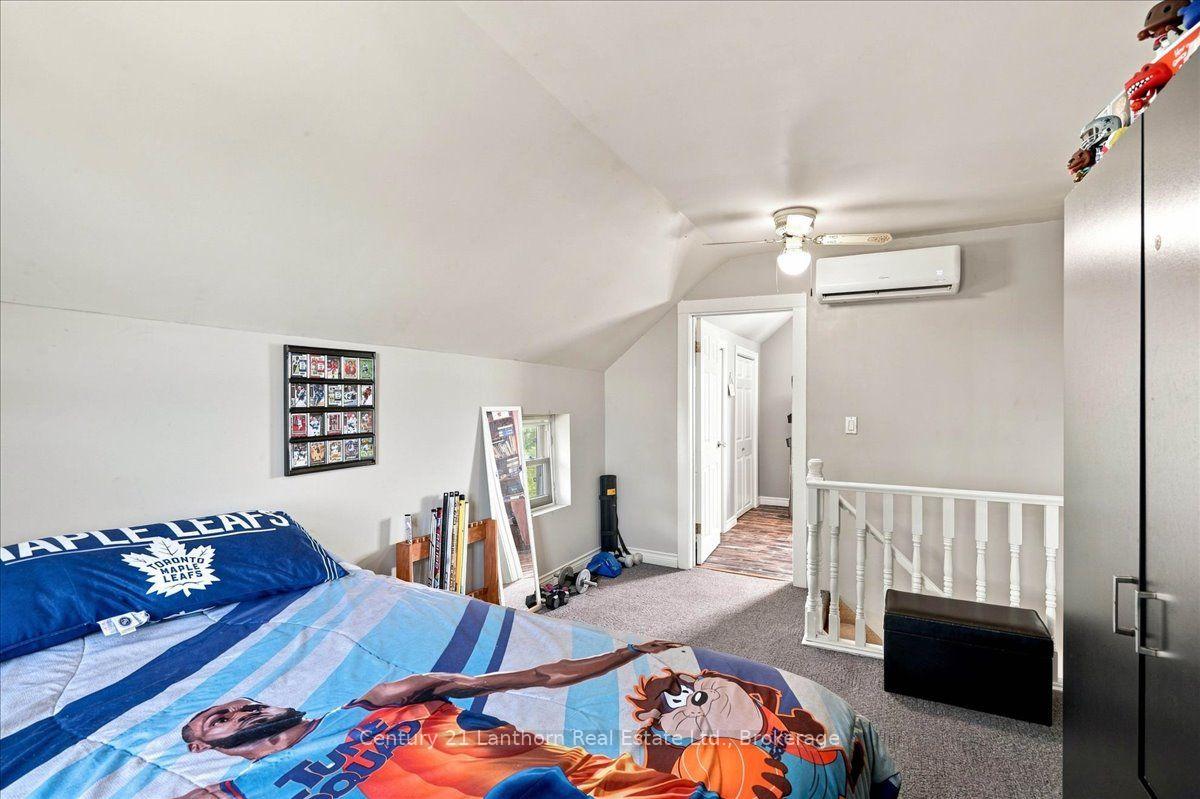 Photo 30 of 1039 Christian Road, Prince Edward County, Hillier Ward — HOMEH