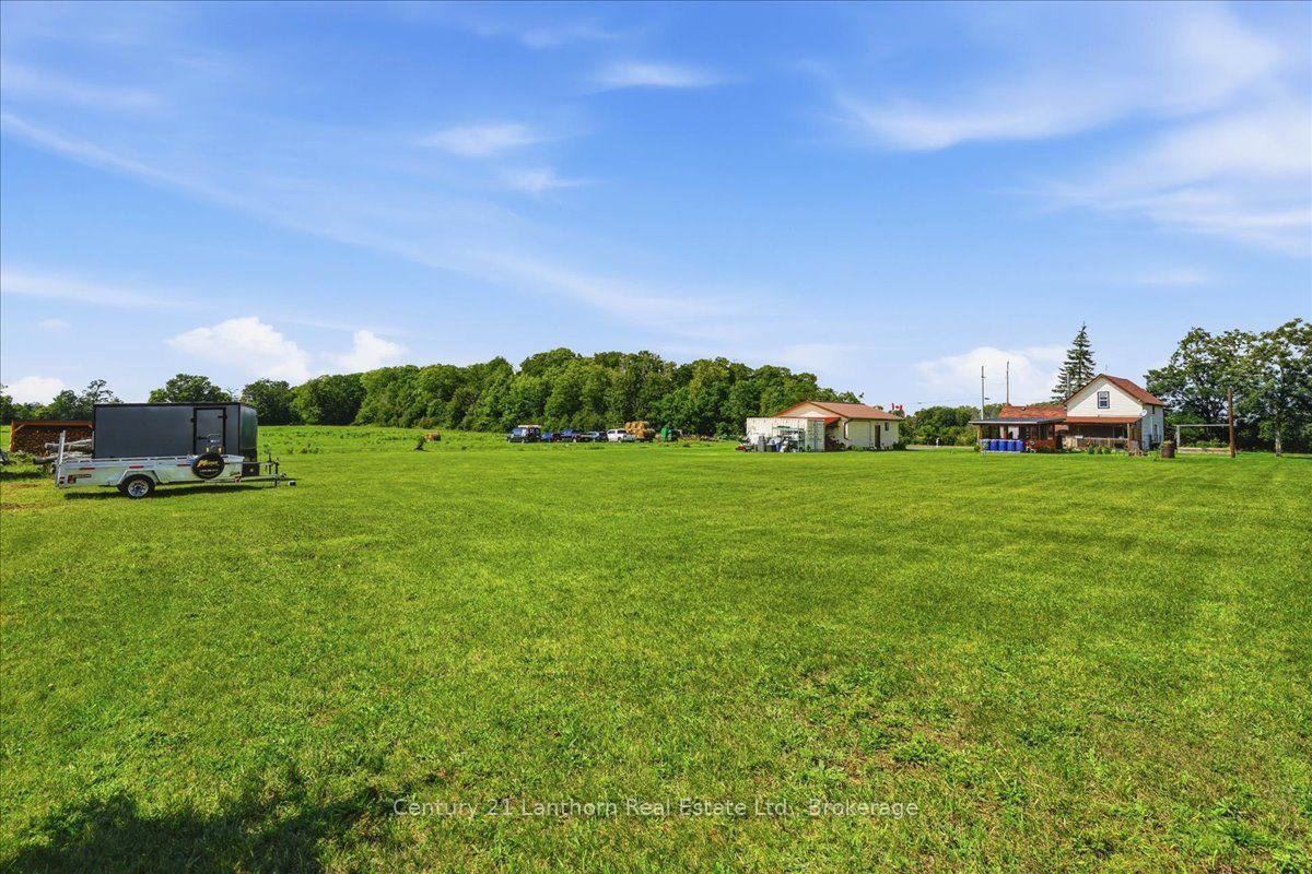 Photo 43 of 1039 Christian Road, Prince Edward County, Hillier Ward — HOMEH