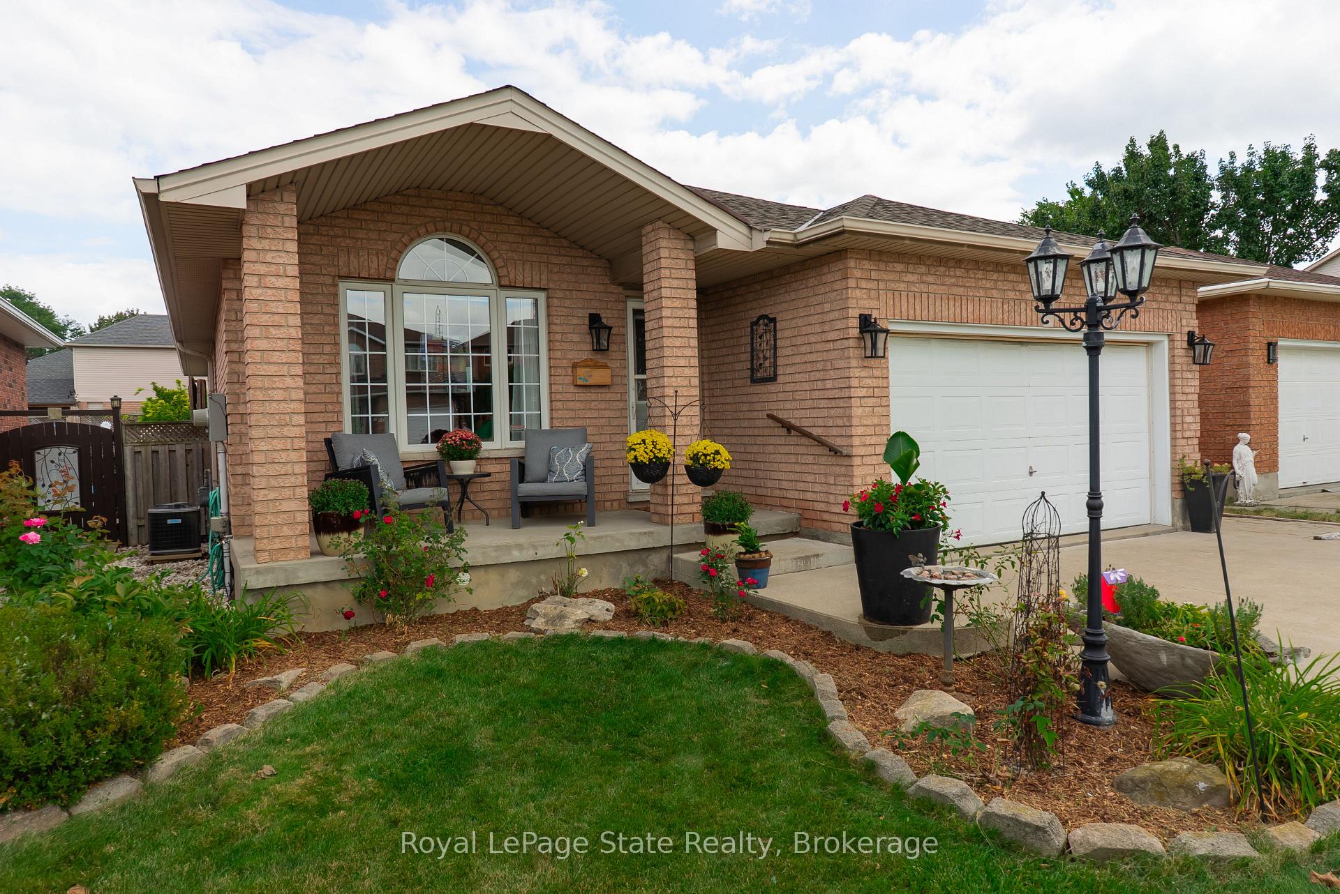 Photo 2 of 54 Republic Avenue, Hamilton, Barnstown — HOMEH