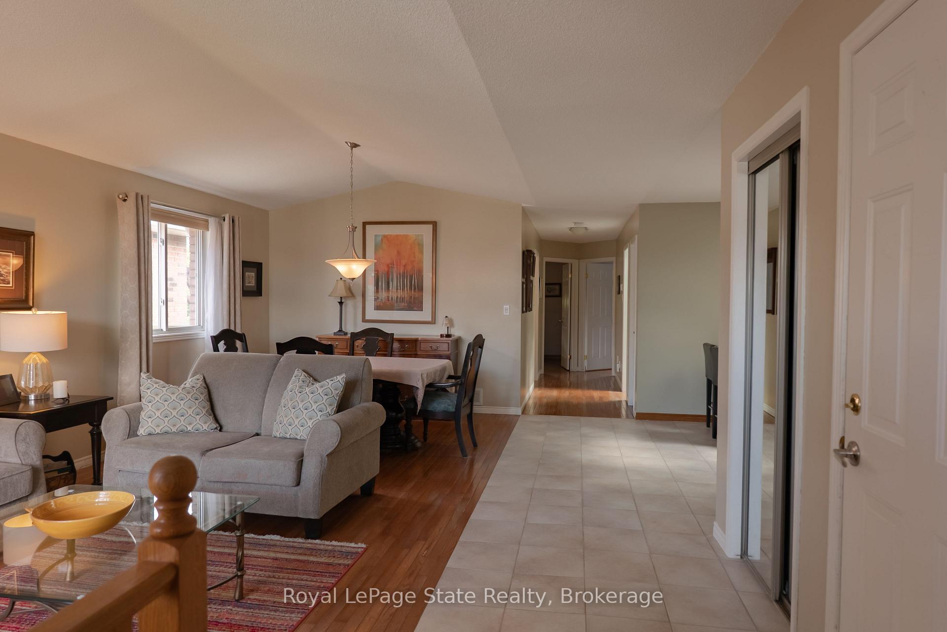 Photo 4 of 54 Republic Avenue, Hamilton, Barnstown — HOMEH