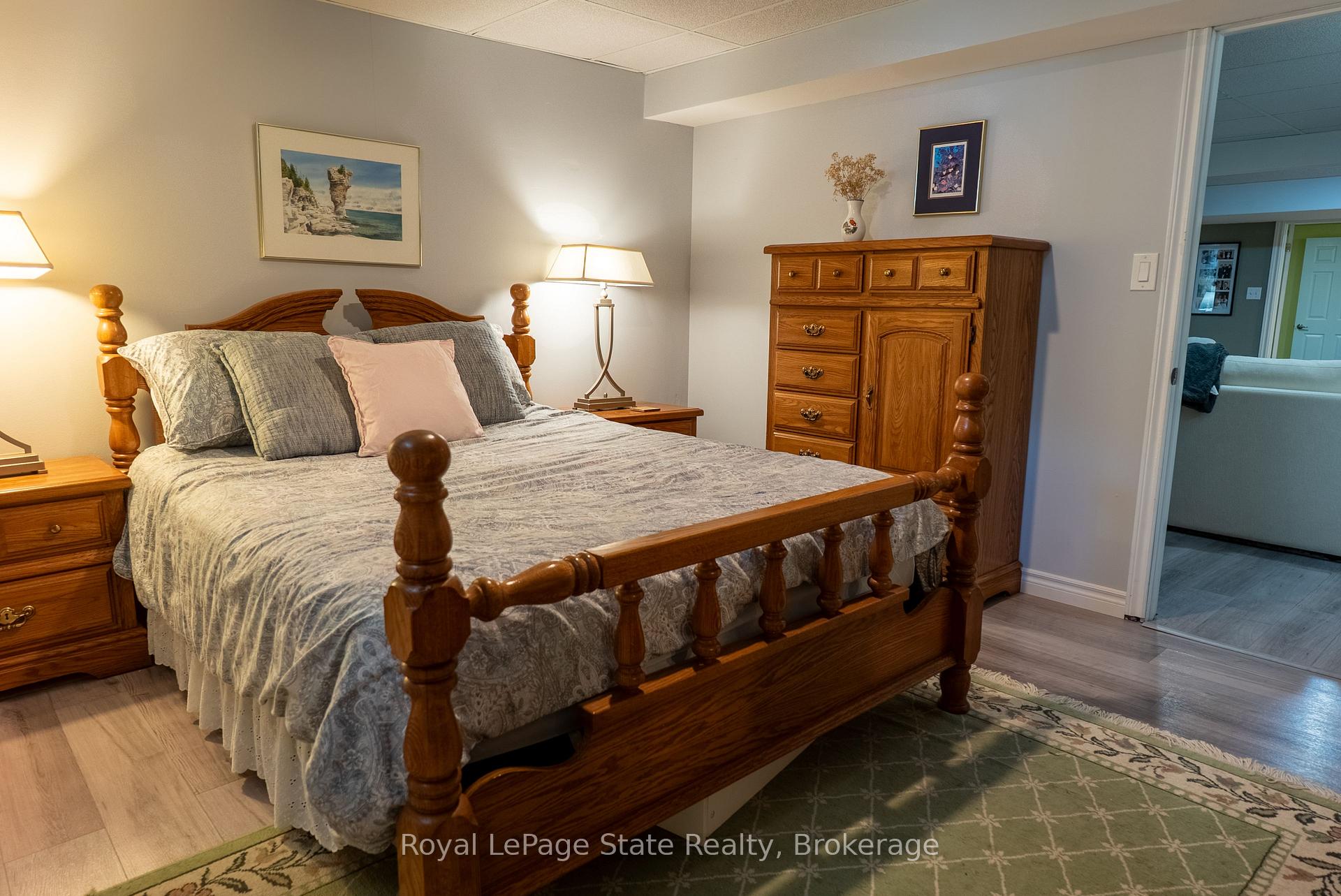 Photo 21 of 54 Republic Avenue, Hamilton, Barnstown — HOMEH
