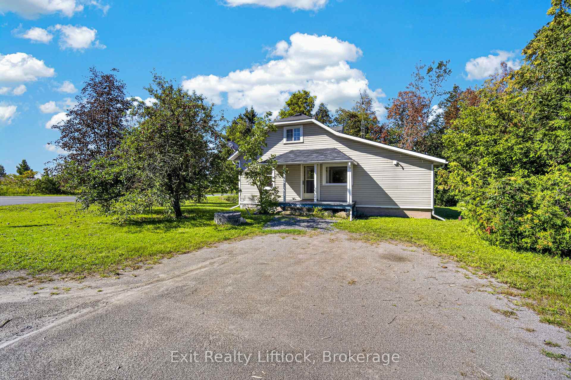 Photo 3 of 1952 County Rd 6, Douro-Dummer — HOMEH