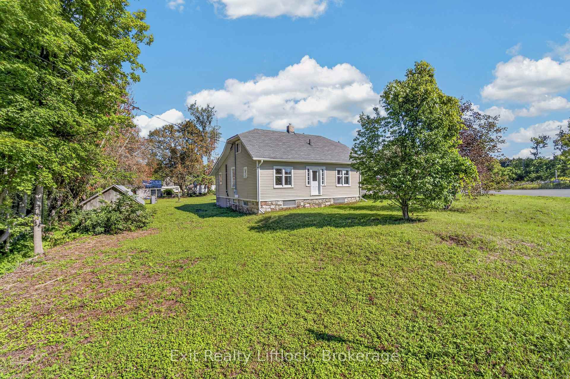 Photo 4 of 1952 County Rd 6, Douro-Dummer — HOMEH