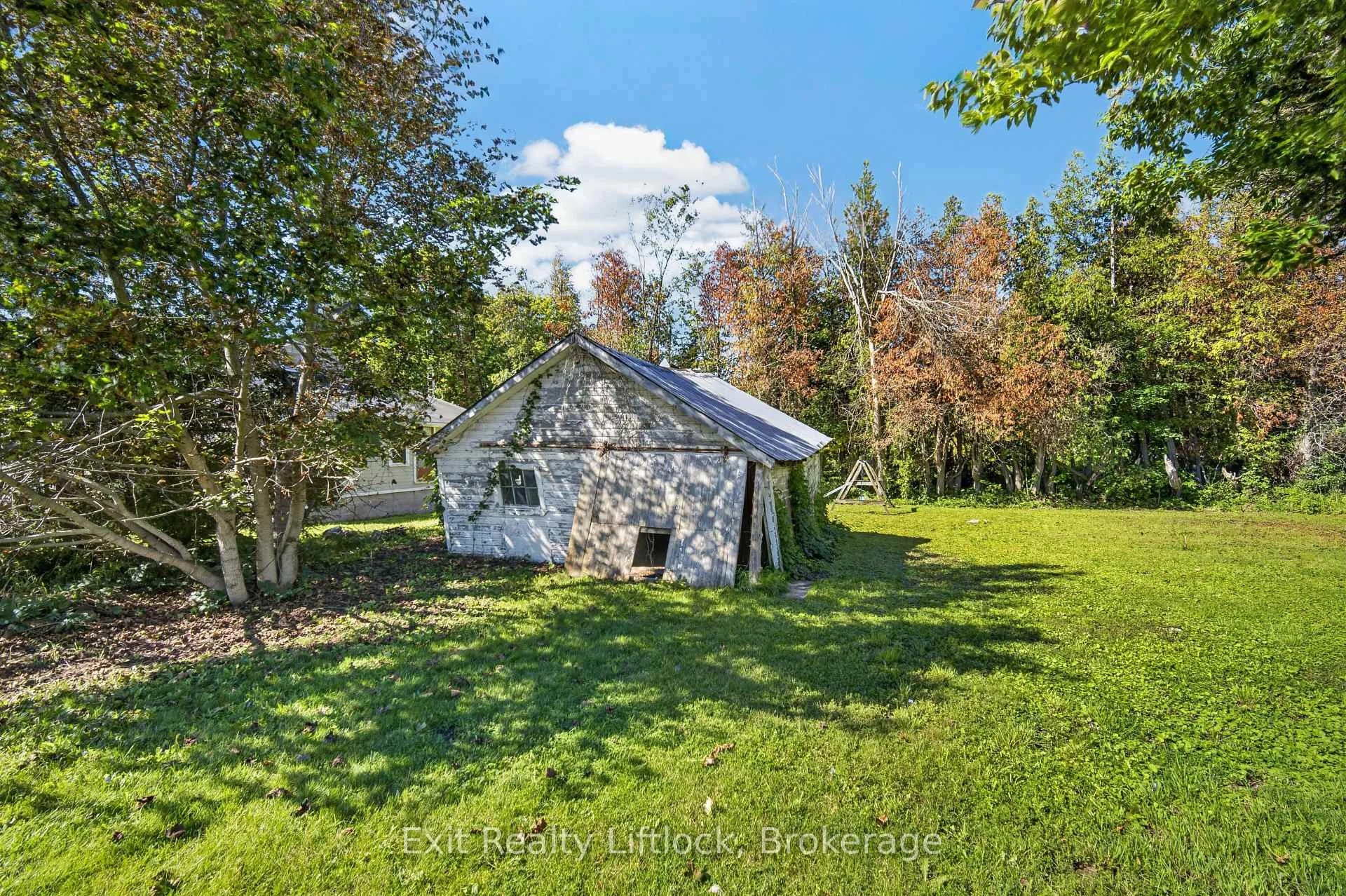Photo 37 of 1952 County Rd 6, Douro-Dummer — HOMEH